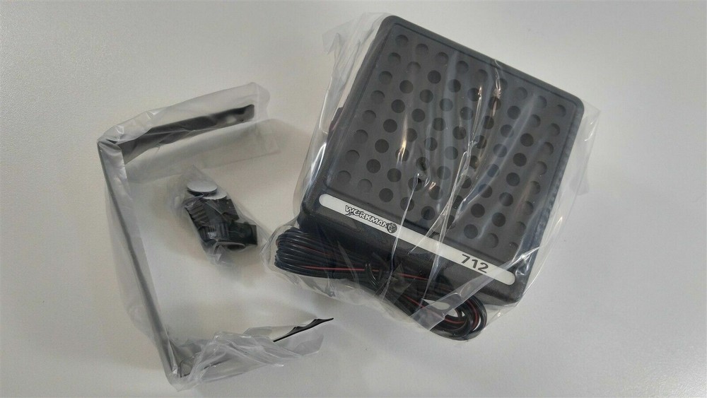 Workman 712 Noise Canceling 8-OHM External 10W 4" Speaker w/ Mounting Bracket