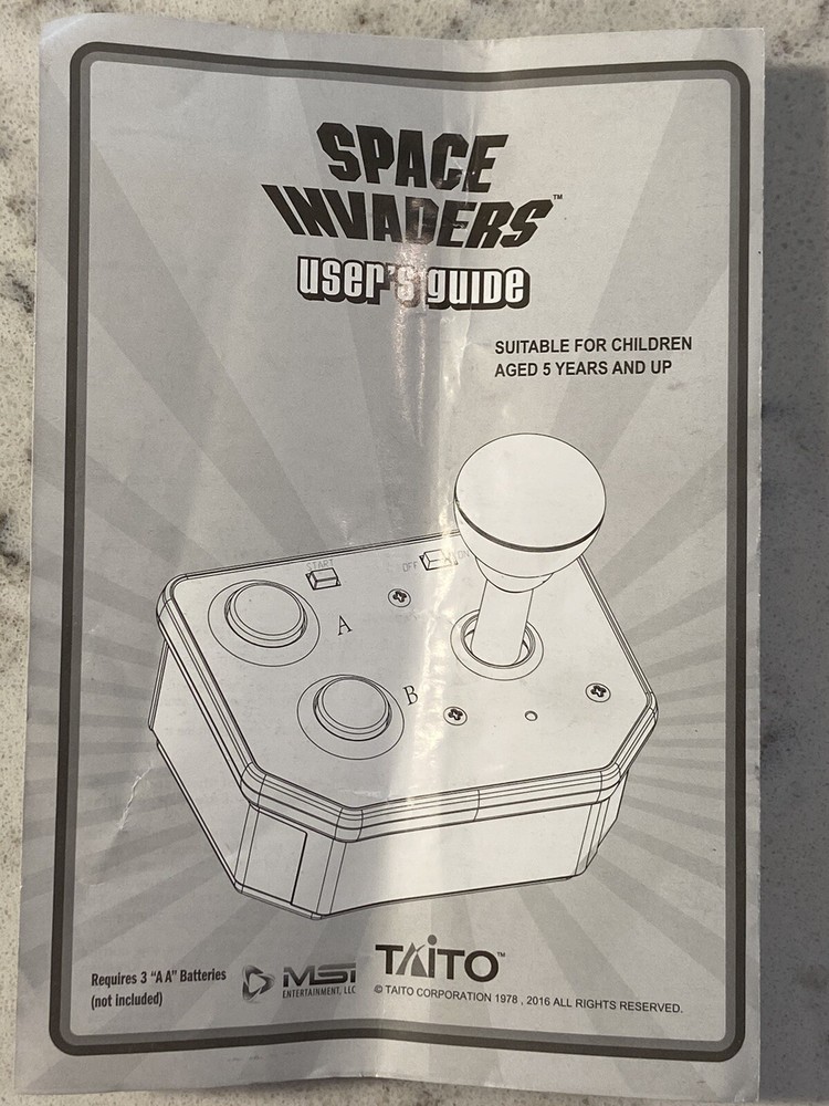 Taito Space Invaders Plug-n-play Game Console W/ Joystick Controller 2016 w/man.