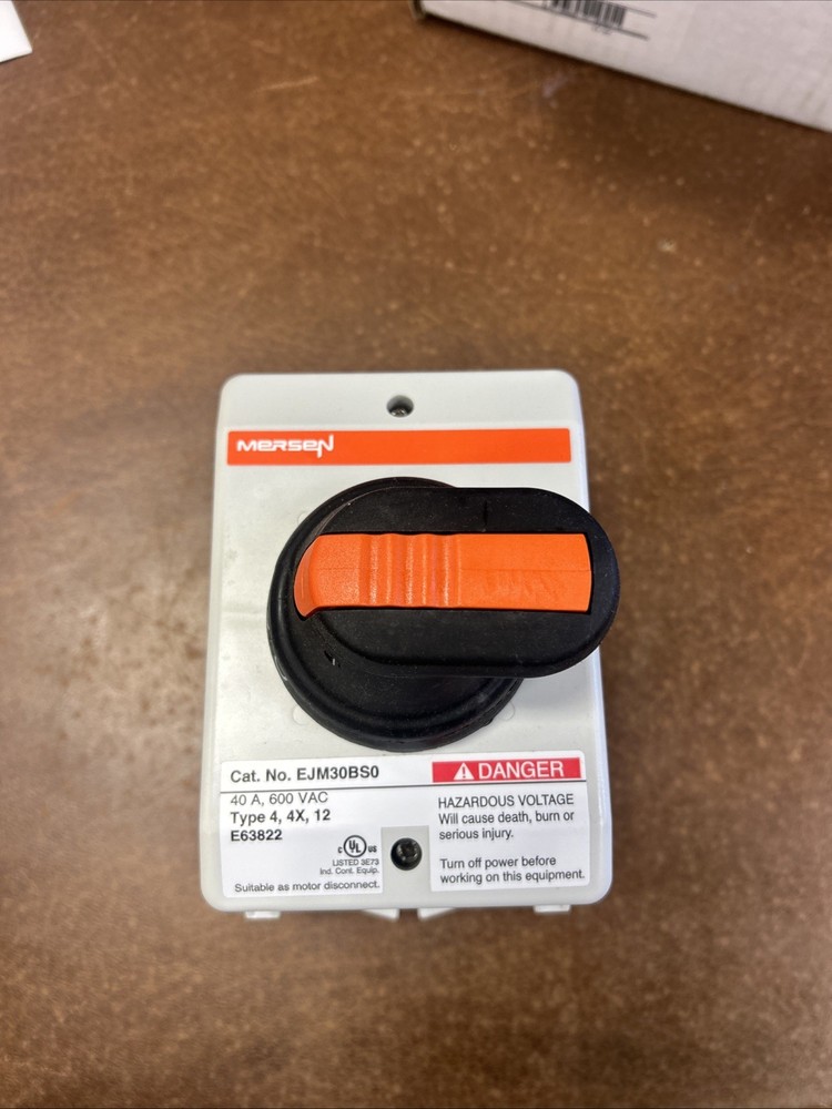 New Open Box Mersen Enclosed Manual Motor Controller EJM30BSO / E63822