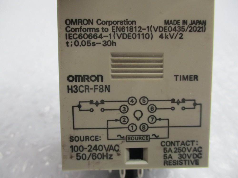 OMRON H3CR-F8N TIMER NSNP