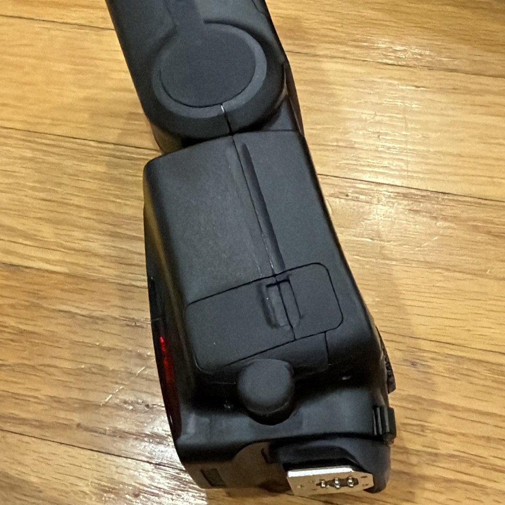 Canon 580EX Speedlite Flash, Fitted Case, Diffuser, Stand