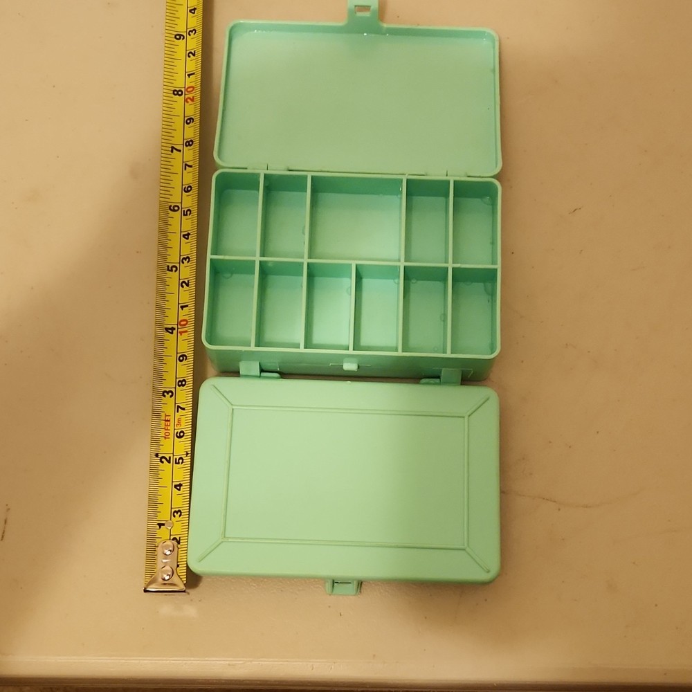 Caboodles Light Green Plastic Spool/Bobbin Storage Box