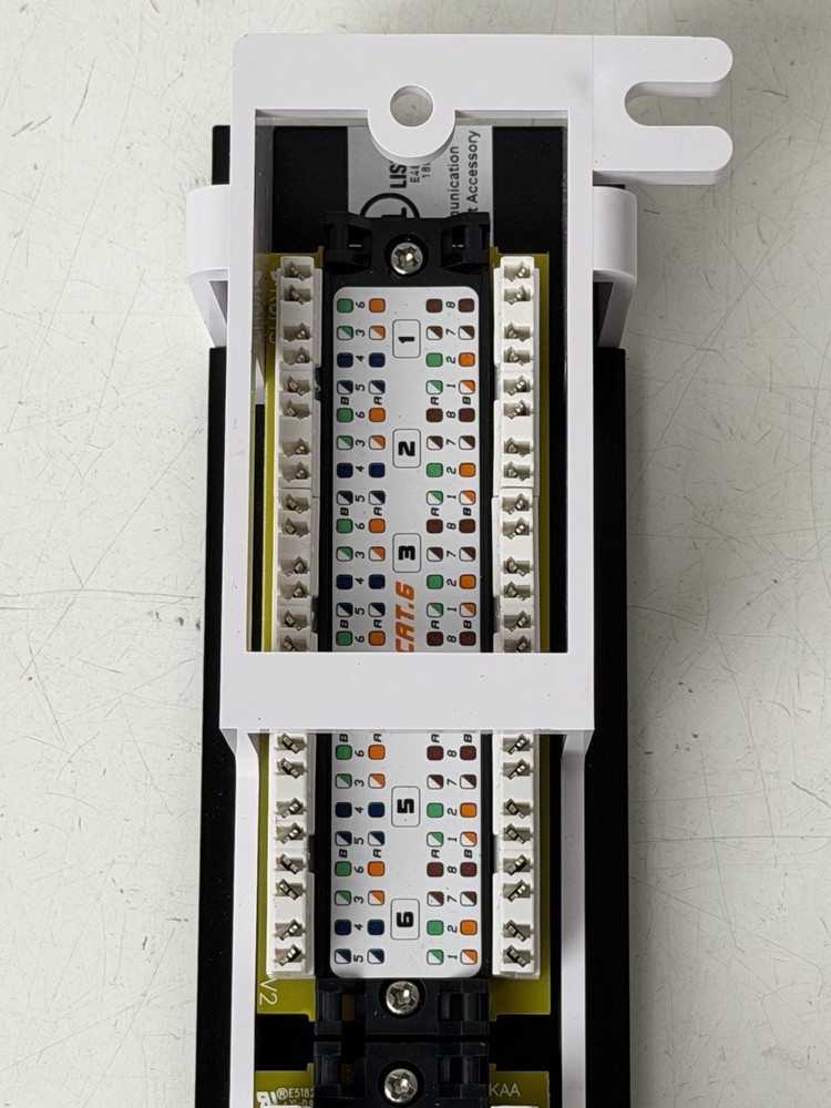 Cable Matters 12 Port CAT6 Universal Patch Panel Wall