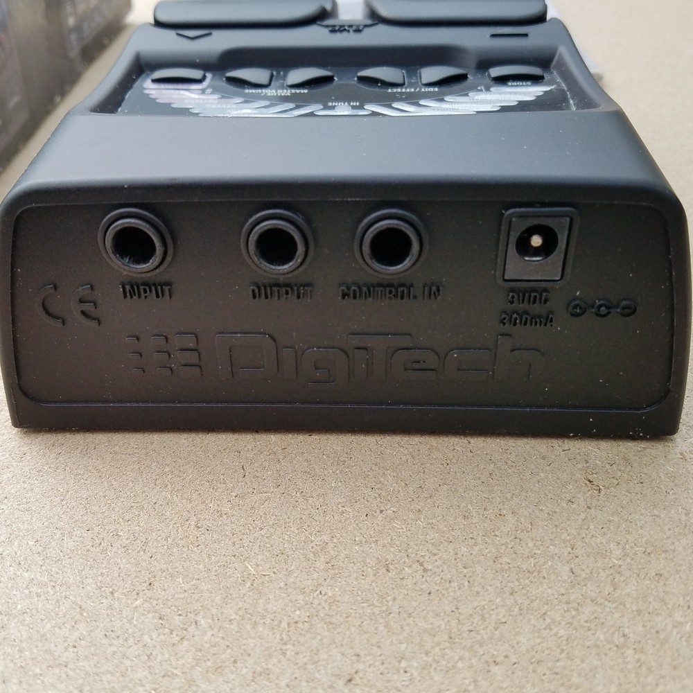 DigiTech RP55 Multi-Effects Guitar Processor with BOX