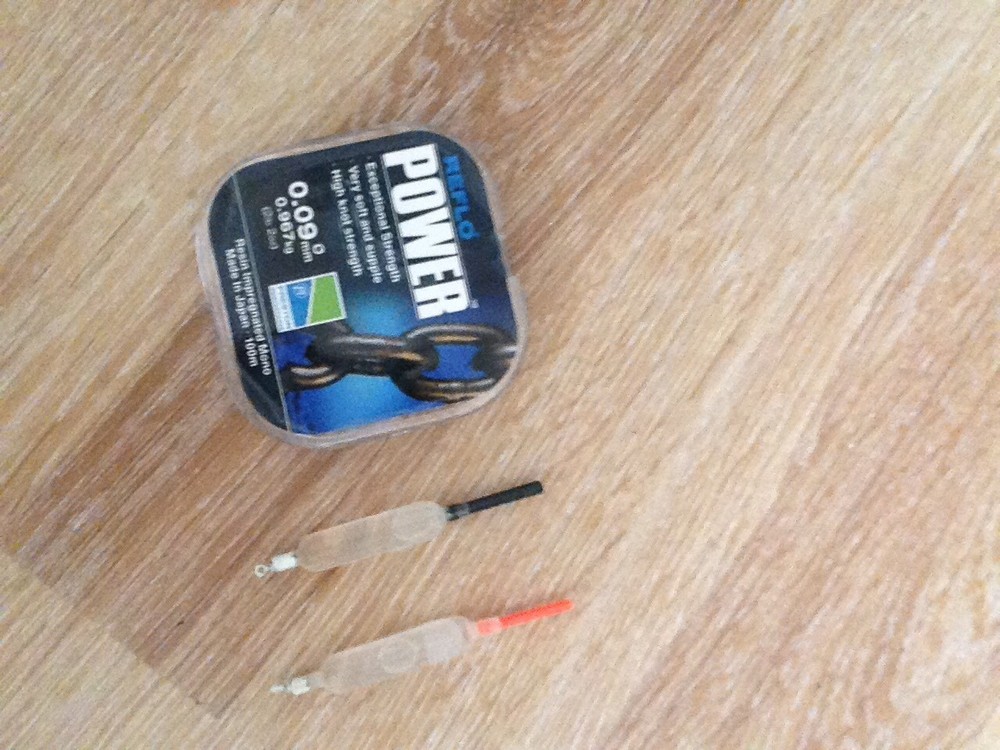 4 X Mini crystal wagglers/ Slow Sinking Bombs. With Interchangeable Float Tips