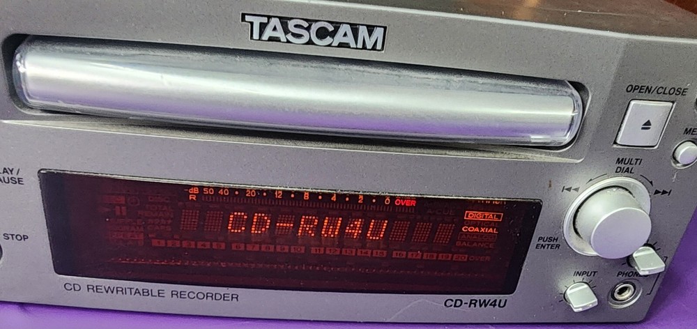 NON-WORKING Tascam CD-RW4U CD Rewritable Recorder Disc Read Error