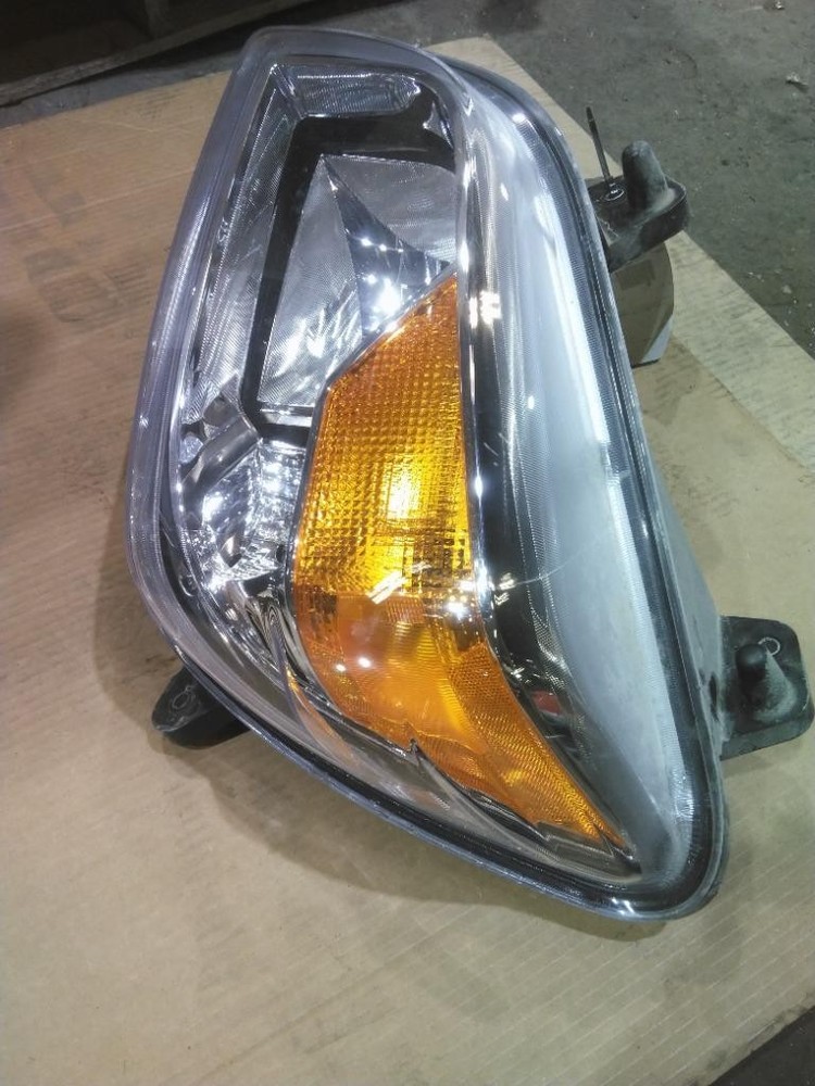 For 2025 PETERBILT 536 HEADLIGHT Left , OH
