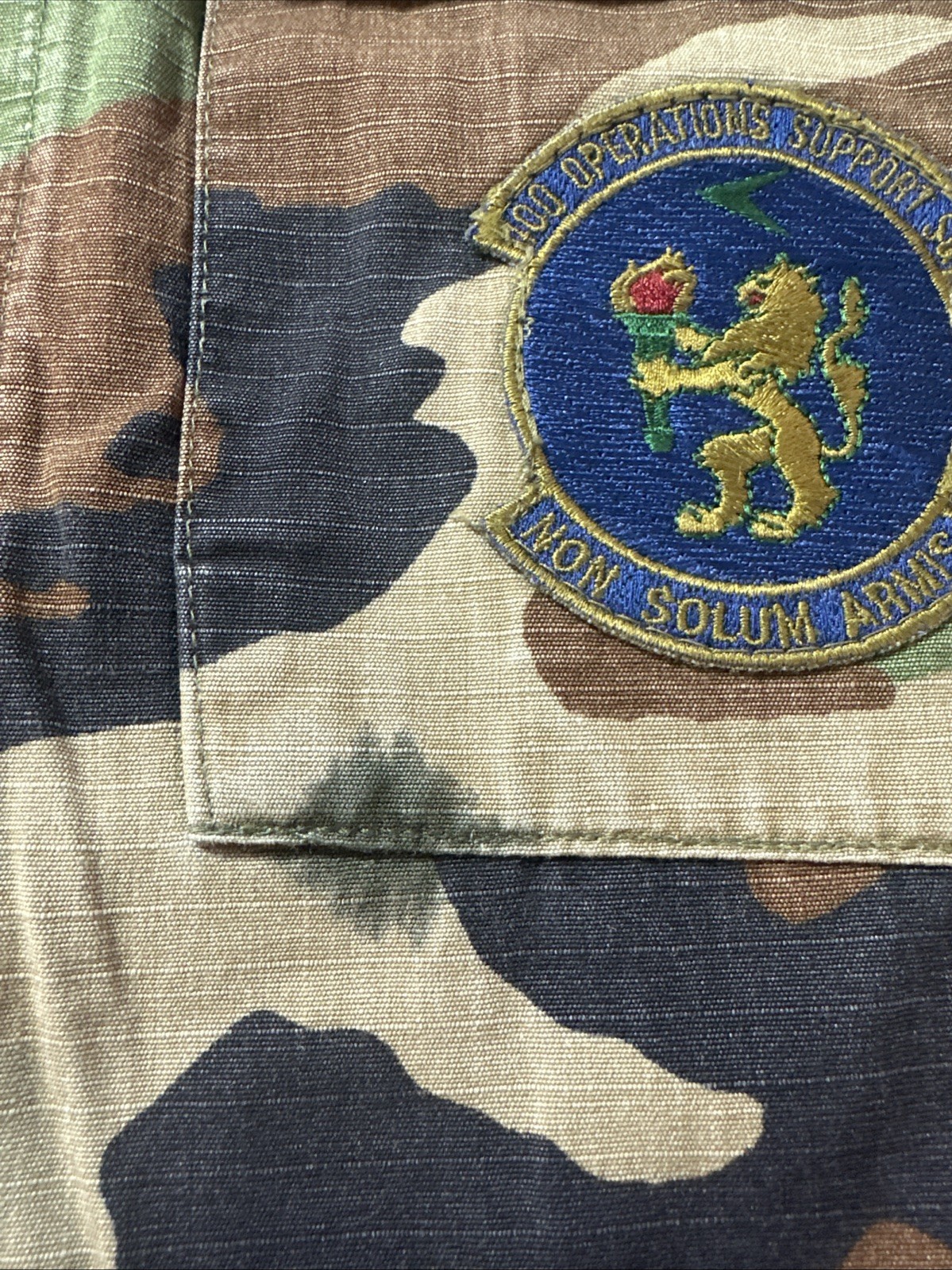 USAF Air Force EUROPE BDU Woodland Camo LARGE-REGULAR w/ Jump Patches