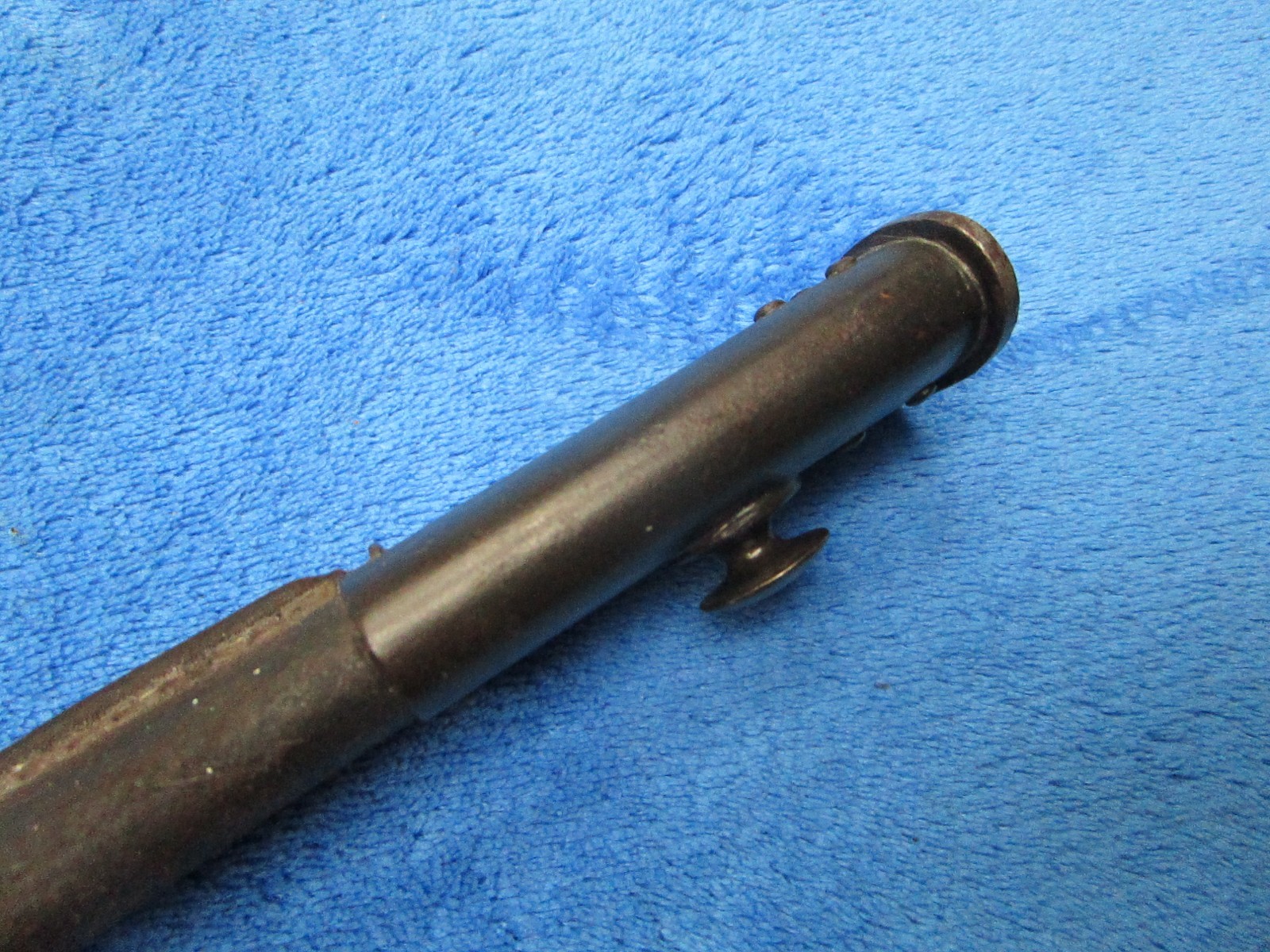 VINTAGE ORIGINAL US MADE BRITISH M1913 BAYONET AND SCABBARD MAKER REMINGTON 1917