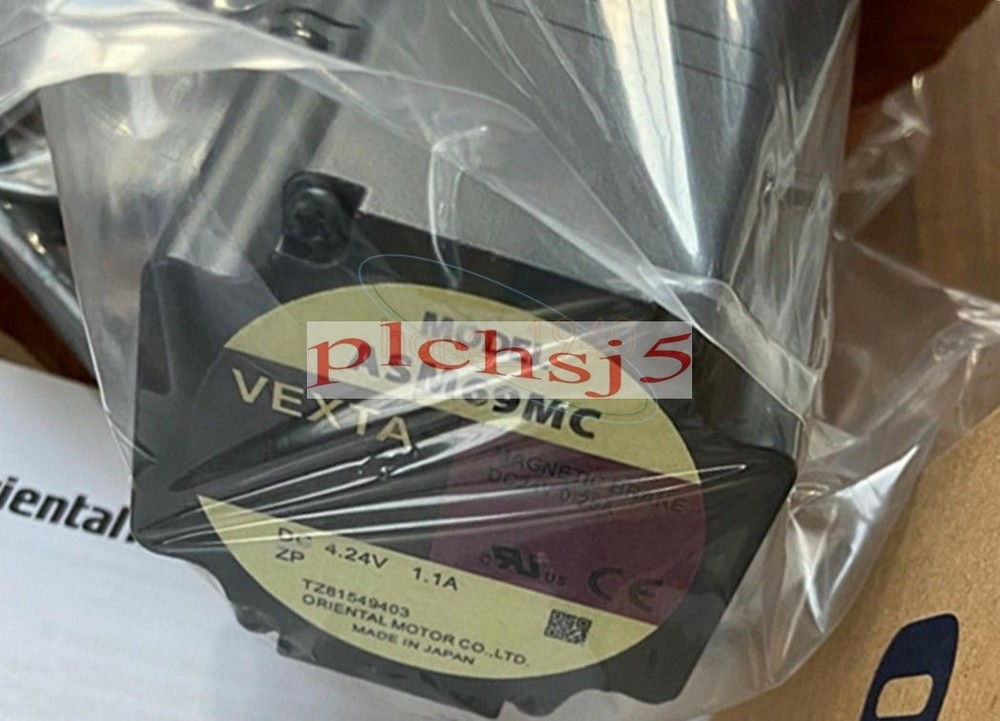 One New VEXTA ASM69MC Stepper Motor