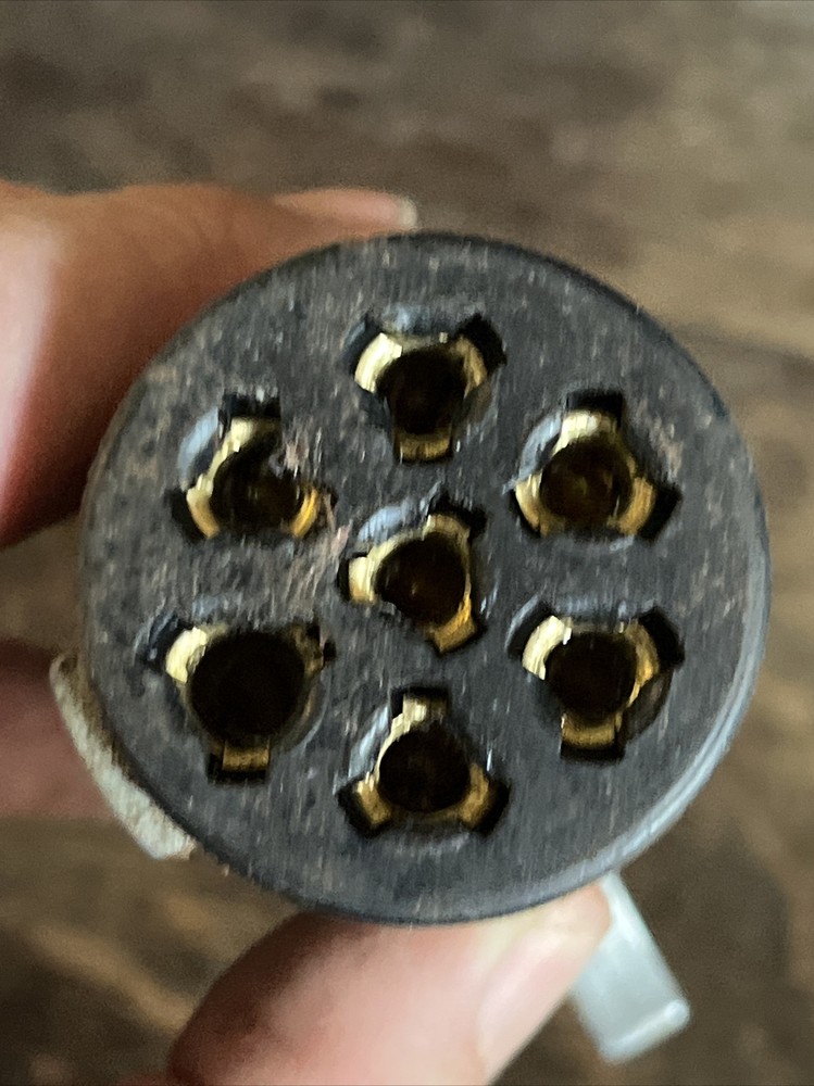 NOS SAEJ560b 7-Way WIRE Connector Trailer Plug