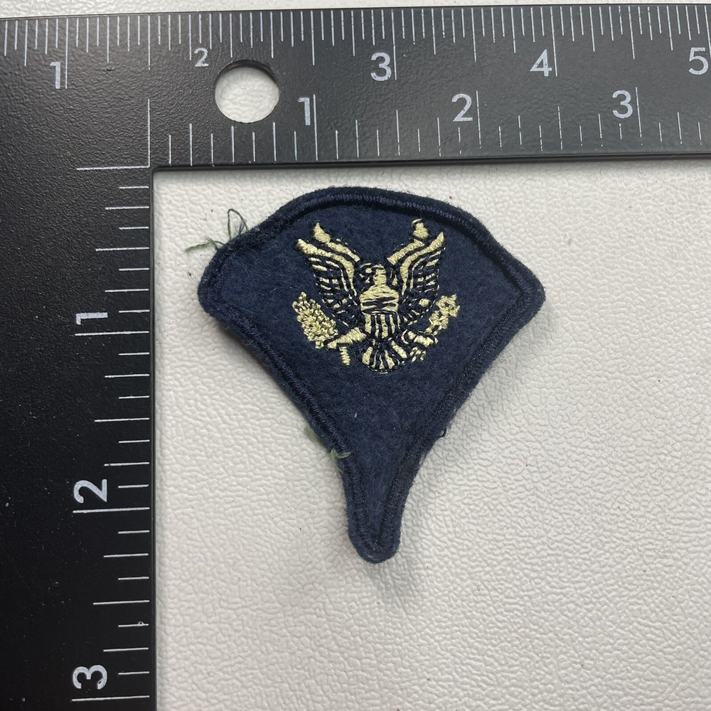 Small Military Eagle Patch (Army I Think) 26RL