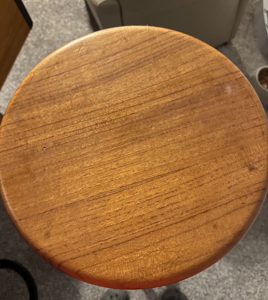 2013 Edward Barber and Jay Osgerby for Knoll Piton adjustable height stool