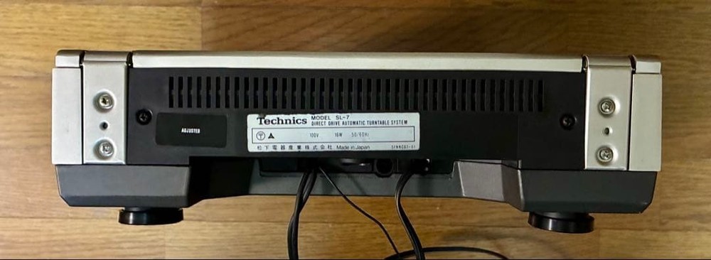 Technics SL-7 Turntable Linear Tracking Full Auto Serviced Tested Fully Works