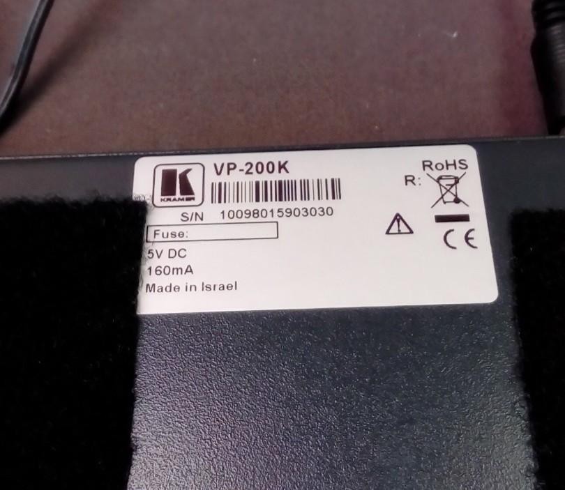 KRAMER VP-200K 1:2 HIGH RESOLUTION UXGA DISTRIBUTION AMPLIFIER