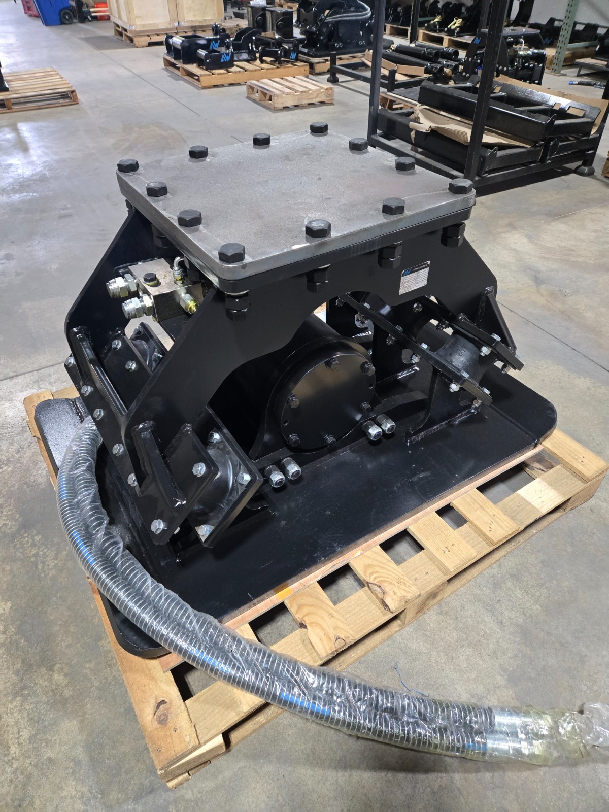 Excavator Compactor Plate - Excavators up to 25 tons - 36″ x 53″ Plate