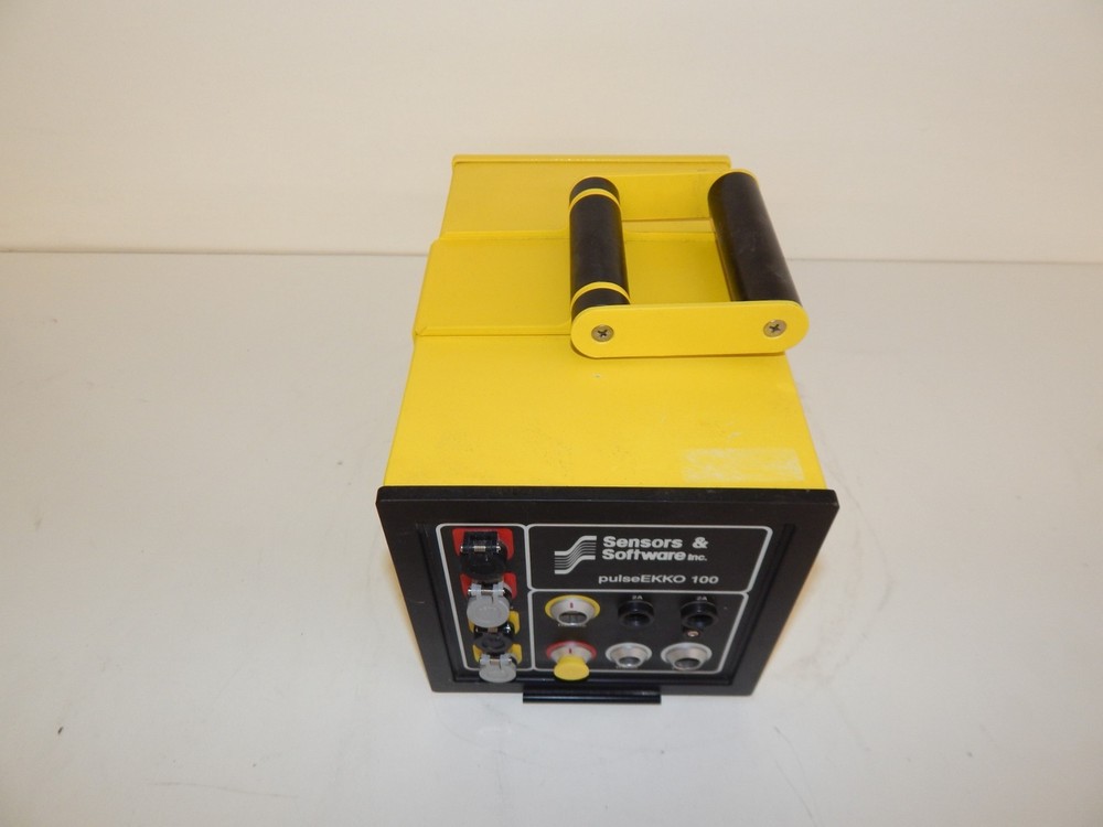 ^^ Sensors & Software PulseEKKO Pro 100 CONTROLLER (EKC27)