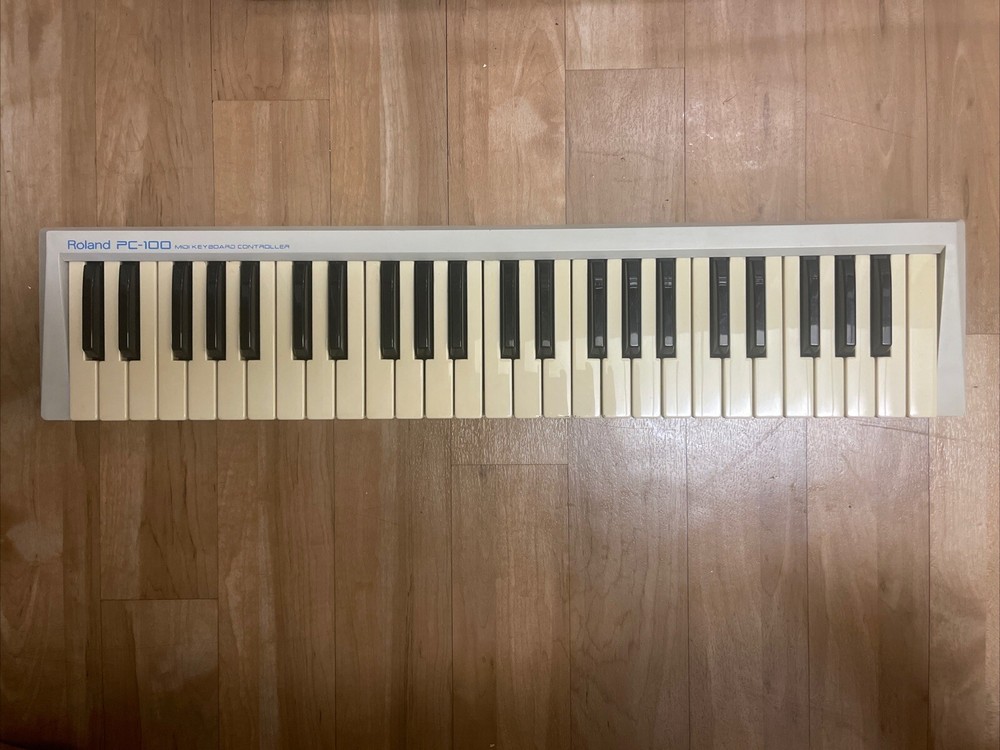 Rare Vintage Roland PC-100 Midi Keyboard Controller  Untested