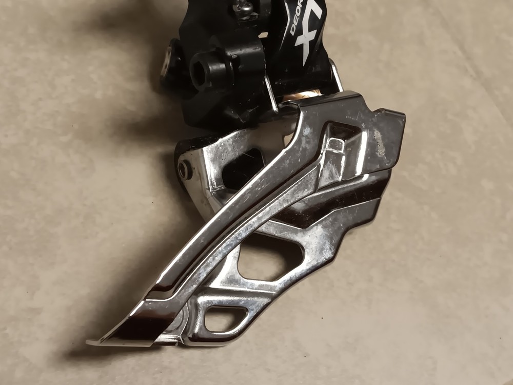 Shimano Deore XT Front Derailleur FD-M786 Direct Mount Top Pull Top Swing