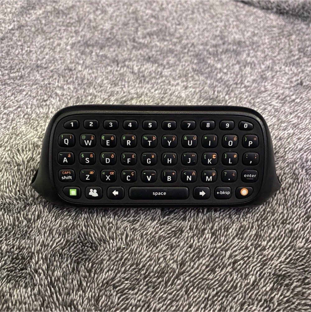 Microsoft Xbox 360 Chatpad Gaming Keypad Controller Attachment, Black