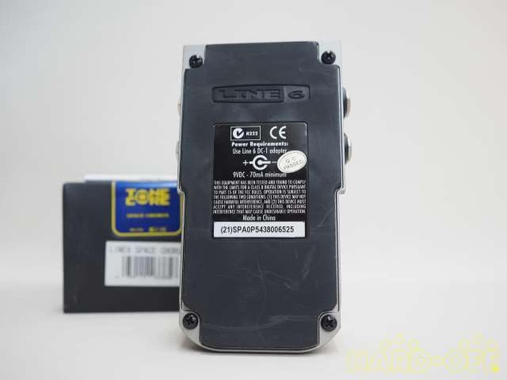 line 6 space chorus Effect Pedal