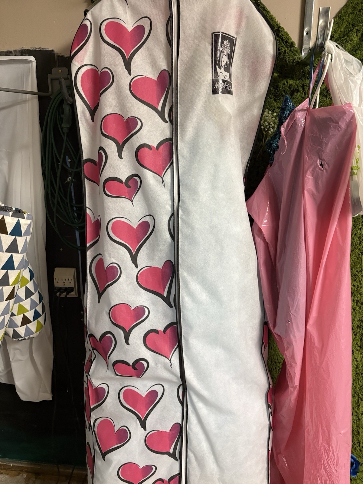 Sherry Hill Gown 55387 Tulle, Feathers Size 00