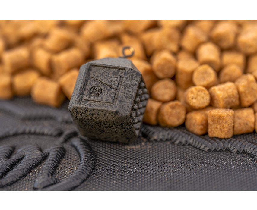Preston Bullet Cube
