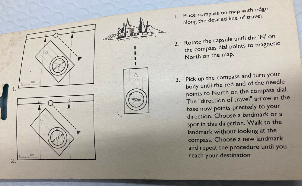 POCKET SIZE COMPASS W/CELSIUS THERMOMETER (NEW)