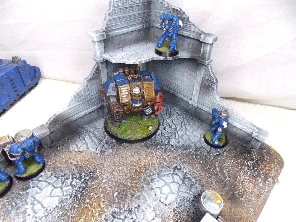 WARGAMING TERRAIN PAINTED BUILDING