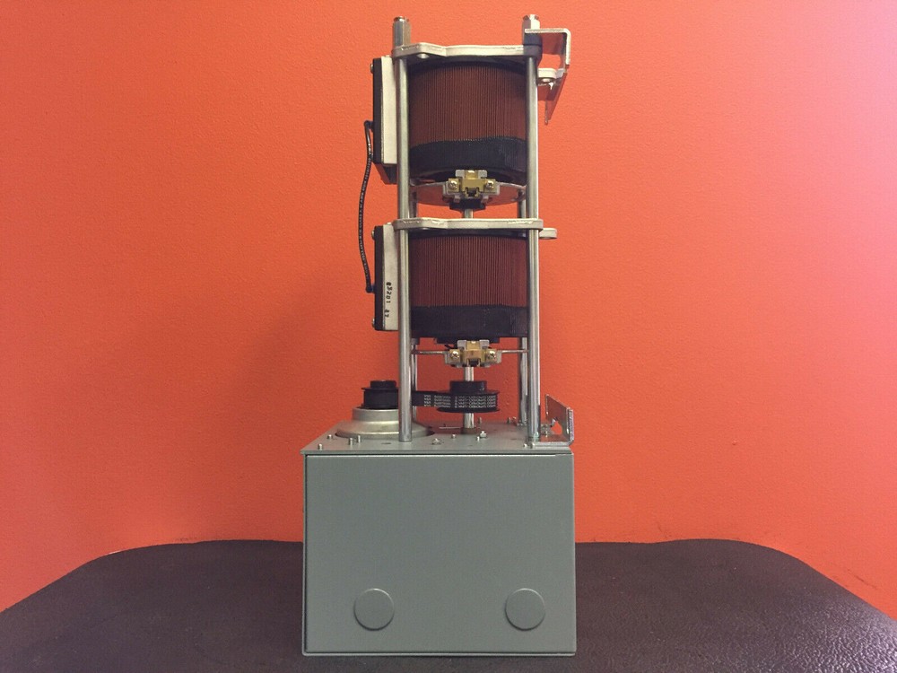 Superior Electric PowerStat DM117CU-2 Motor Driven Variac. New!