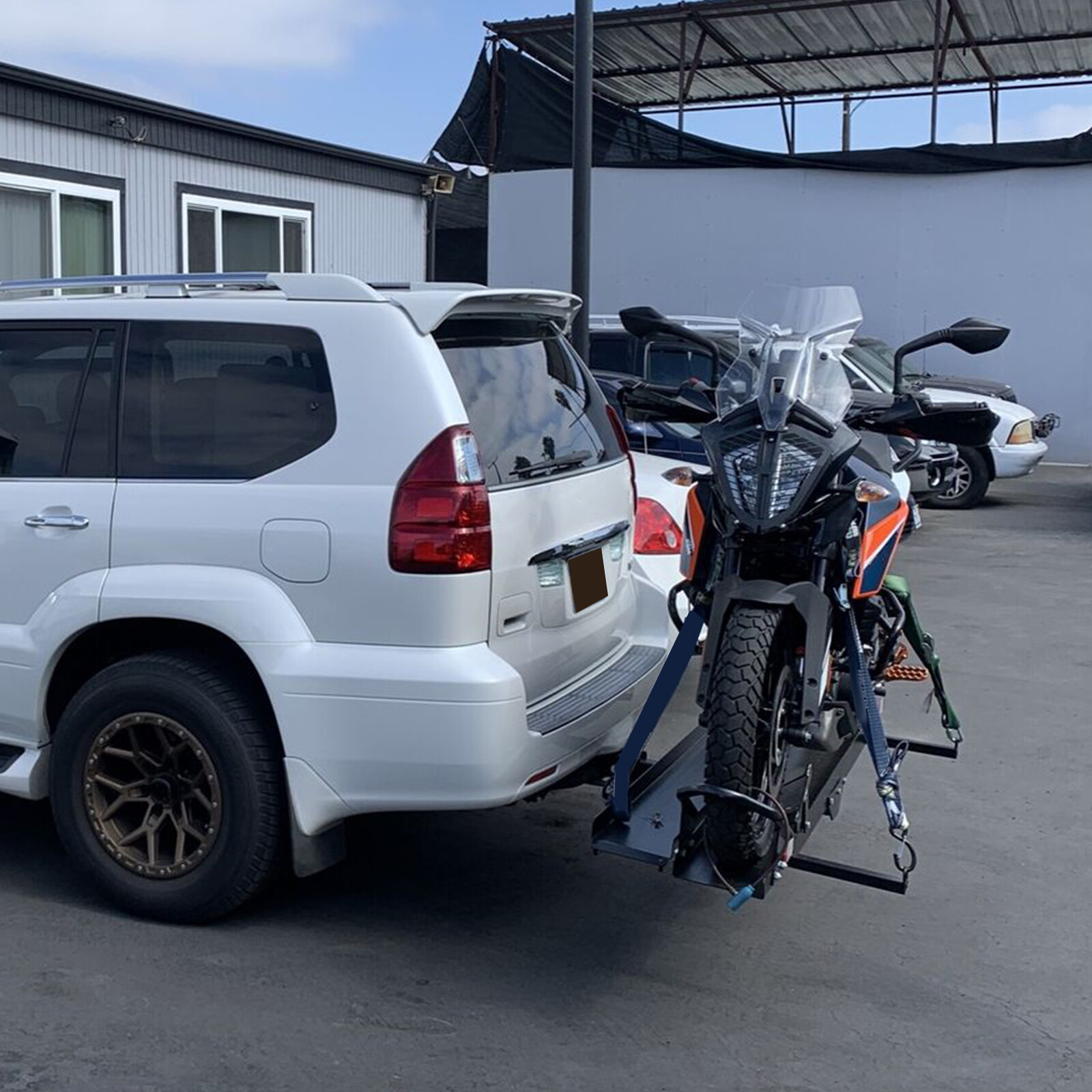 600 LBS Heavy Duty Motorcycle Carrier Dirt Bike Rack Hitch Mount Hauler w/ Ramp