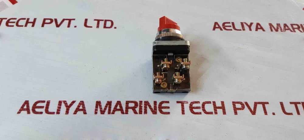 Maruyasu Dengyo CS2L Selector Switch 10A