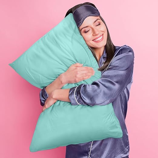 2 Pack Bed Bug Proof Zippered Pillow Encasement Waterproof Utopia Bedding