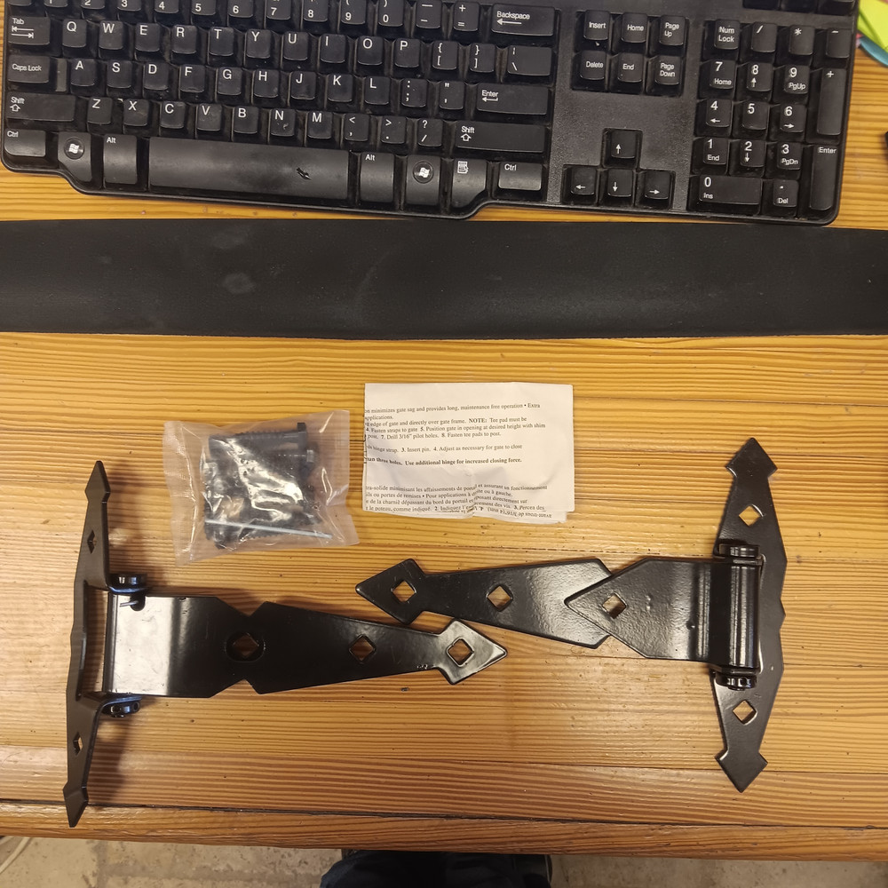 B3140 9 " GATE HINGES