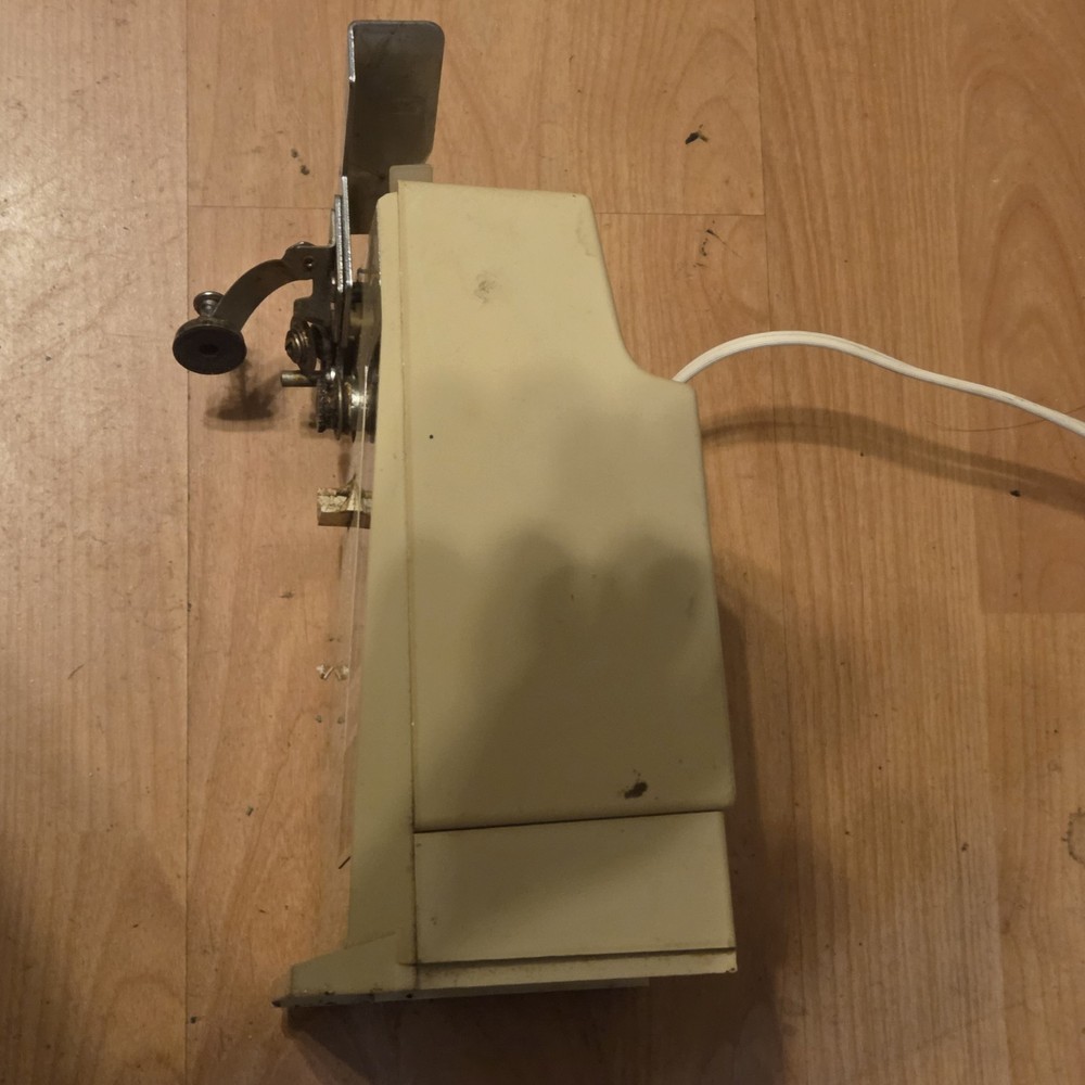 Vintage Rival Automatic Can Opener Tested