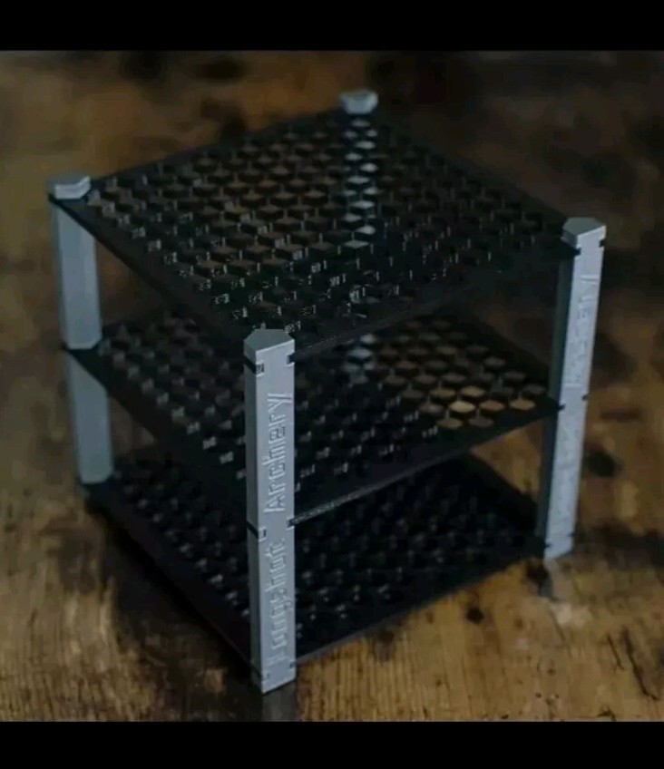 Target Archery Arrow Storage