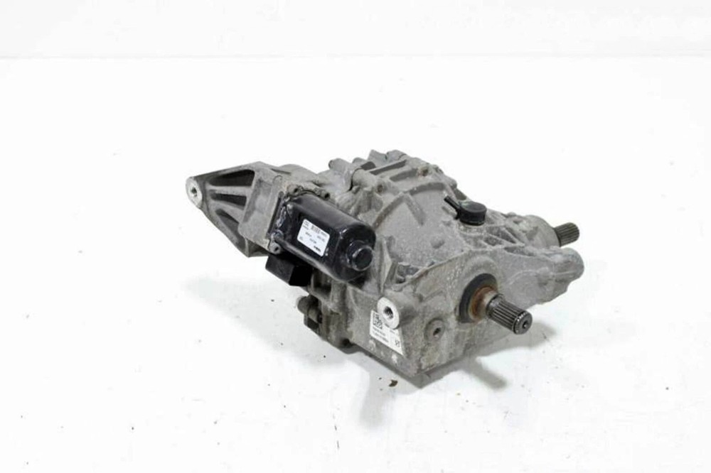 2017-2024 Jeep Compass Rear Axle Differential Carrier OEM