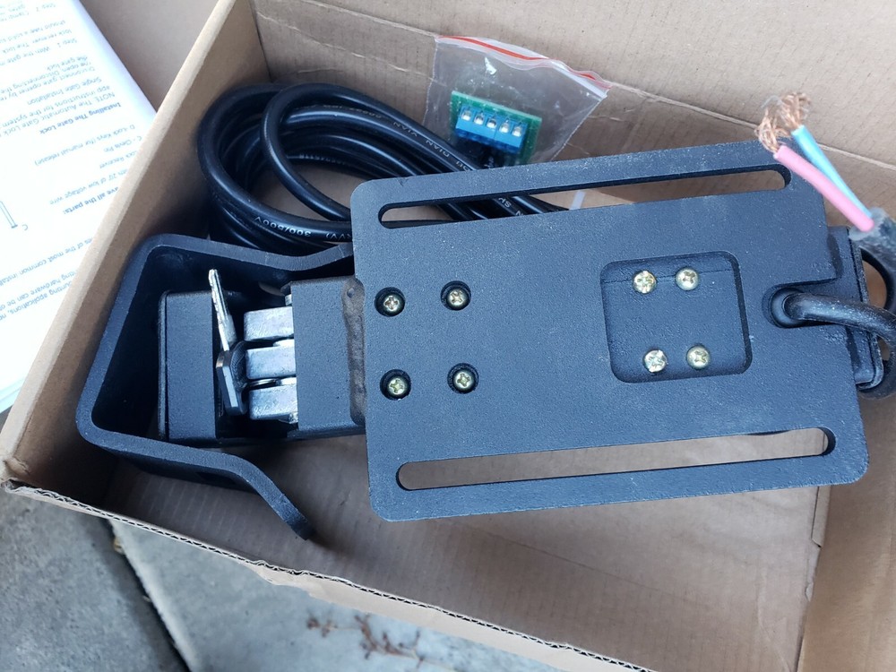 Automatic Gate Lock with Lock Control Broad 12VDC