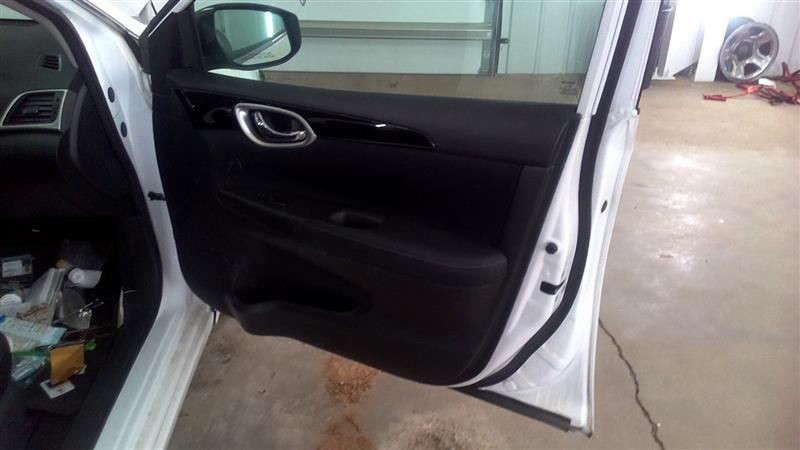 Driver Left Front Spindle/Knuckle Fits 11-25 LEAF 104450192