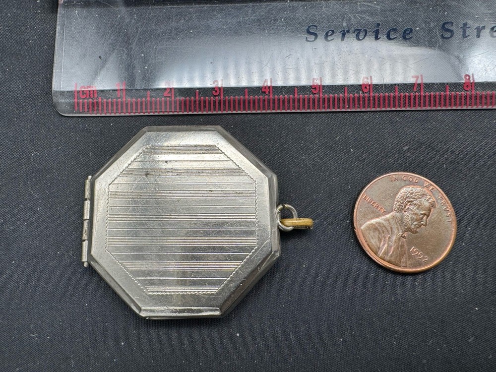 Antique Octogen Silver Tone Locket