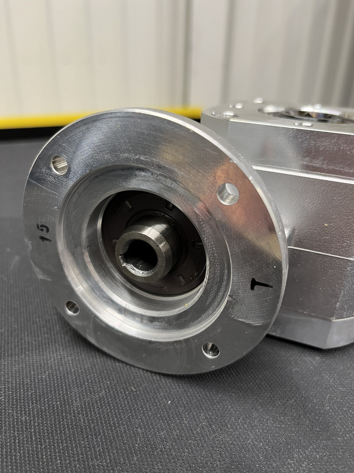 Bosch Rexroth 3842527867 Slip-On Gearbox Transmission Gear 7211 GS 14-1 I=15: 1