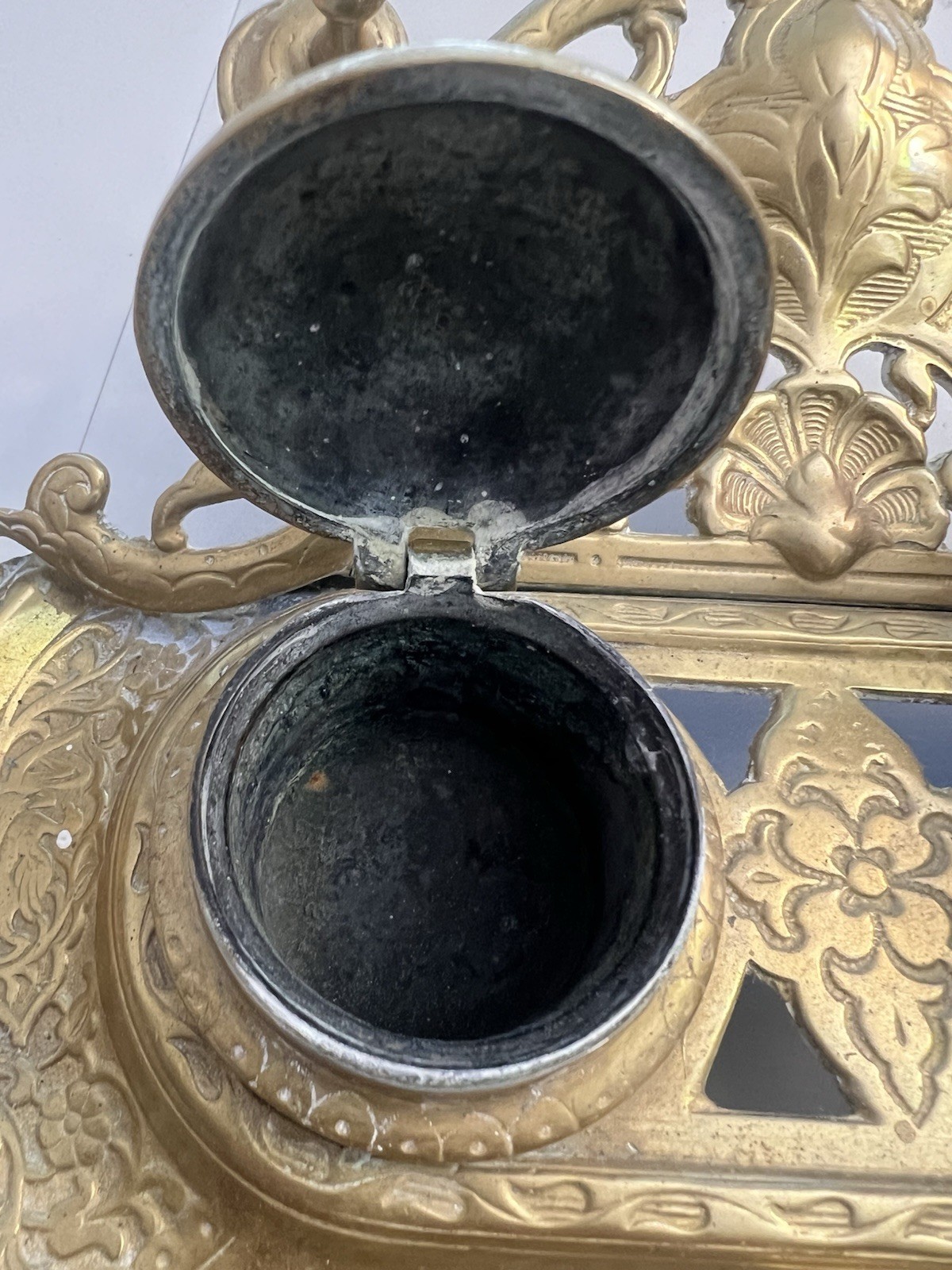 Vintage Gilded Cast Brass Art Nouveau Elephants Ornate Double Inkwell