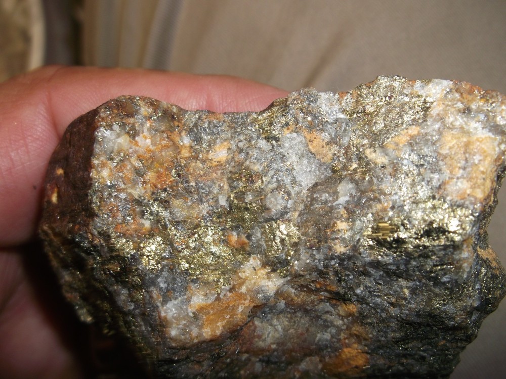 Gold, silver, copper, 239 grams samples ,ore high grade .