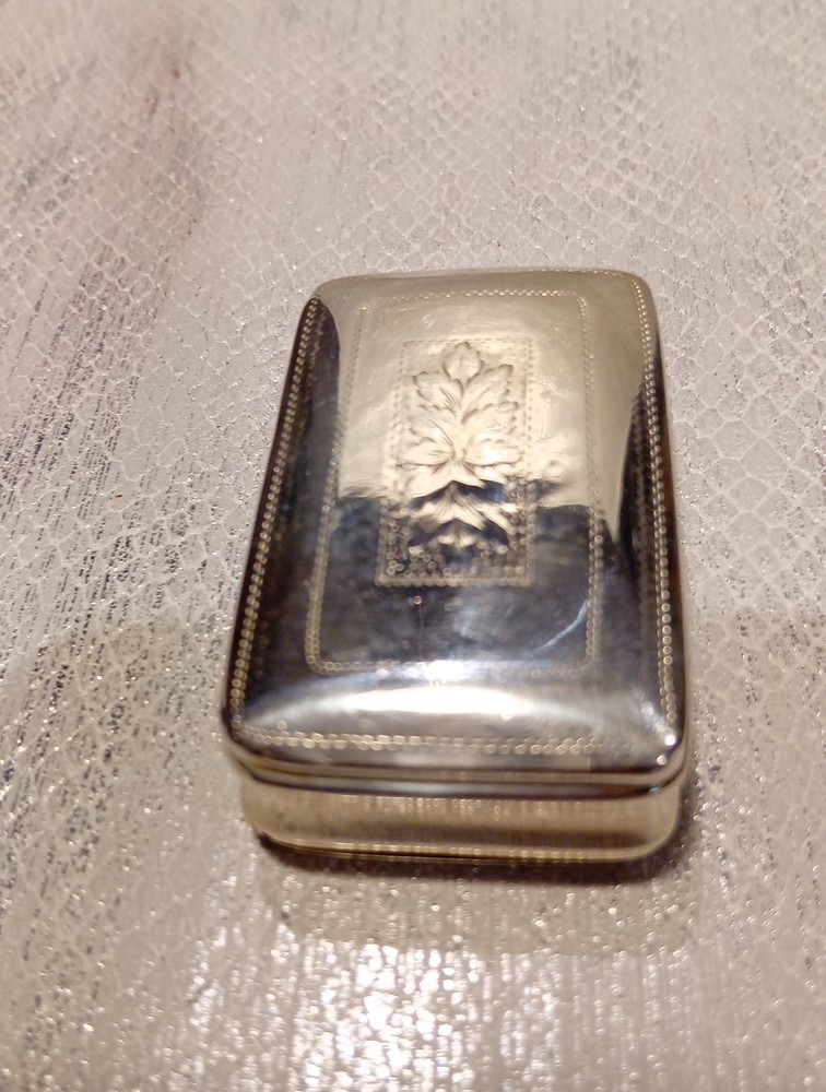 Solid Silver Snuff Box, Nathaniel Mills,18th Century George III. Full Hallmarks.
