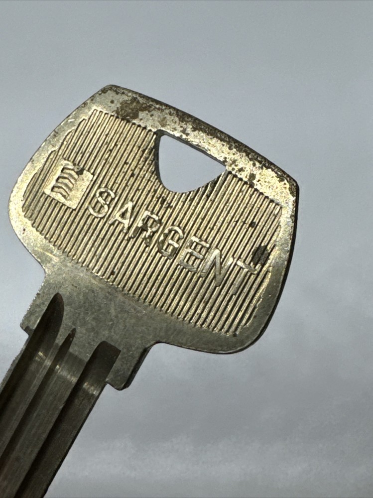 1 01007RC SARGENT KEY Key Blank