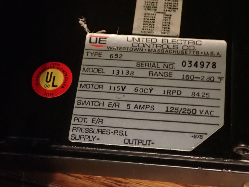 United Electric Type 652 Temperature Recorder/Controller Model 13138