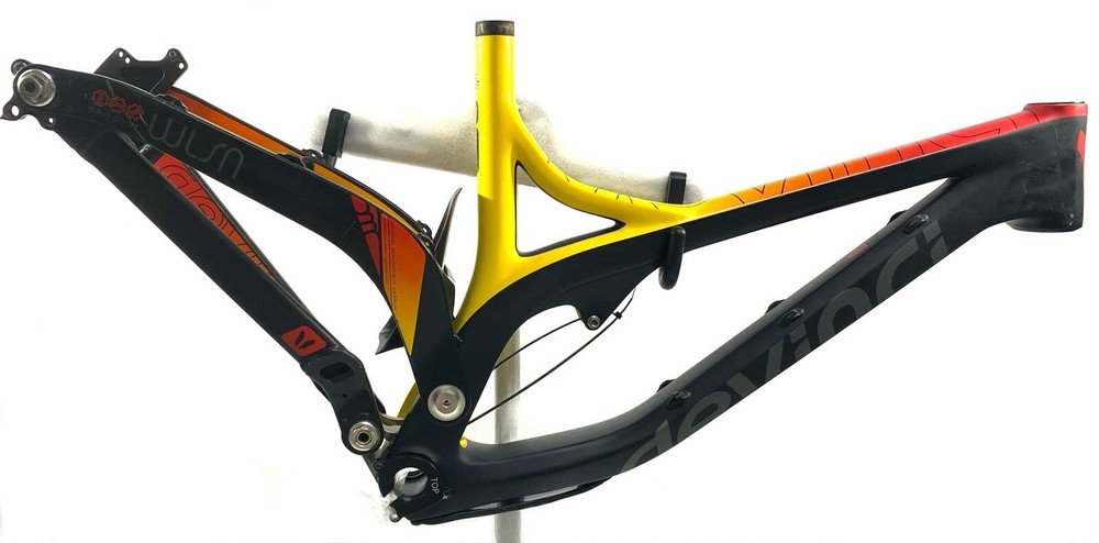 Used 2015 Devinci Wilson Carbon Frame - 26”