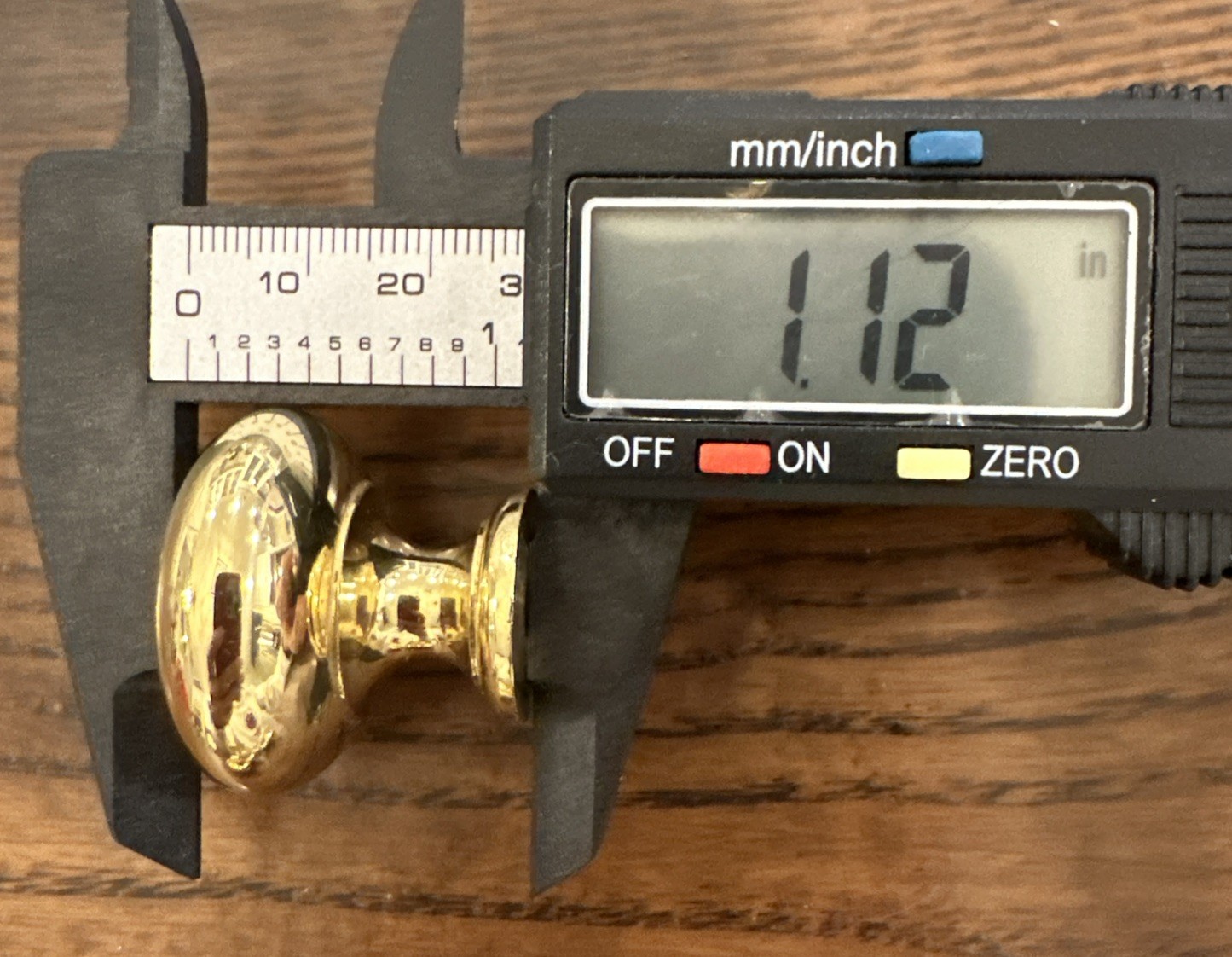 Set of 8 Vintage Solid Brass Door Drawer Cabinet Round Knob Pulls 1.25" Diameter