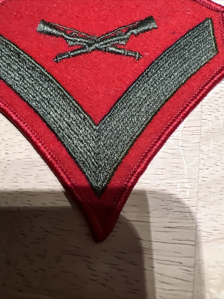 US Marine Corps Lance Corporal E-3 Rank Chevron Insignia Patch USMC
