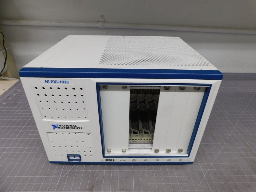 NATIONAL INSTRUMENTS PXI-1033 MAINFRAME M4699